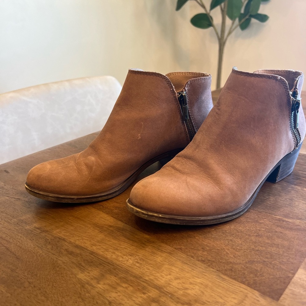 Lucky Brand ankle booties